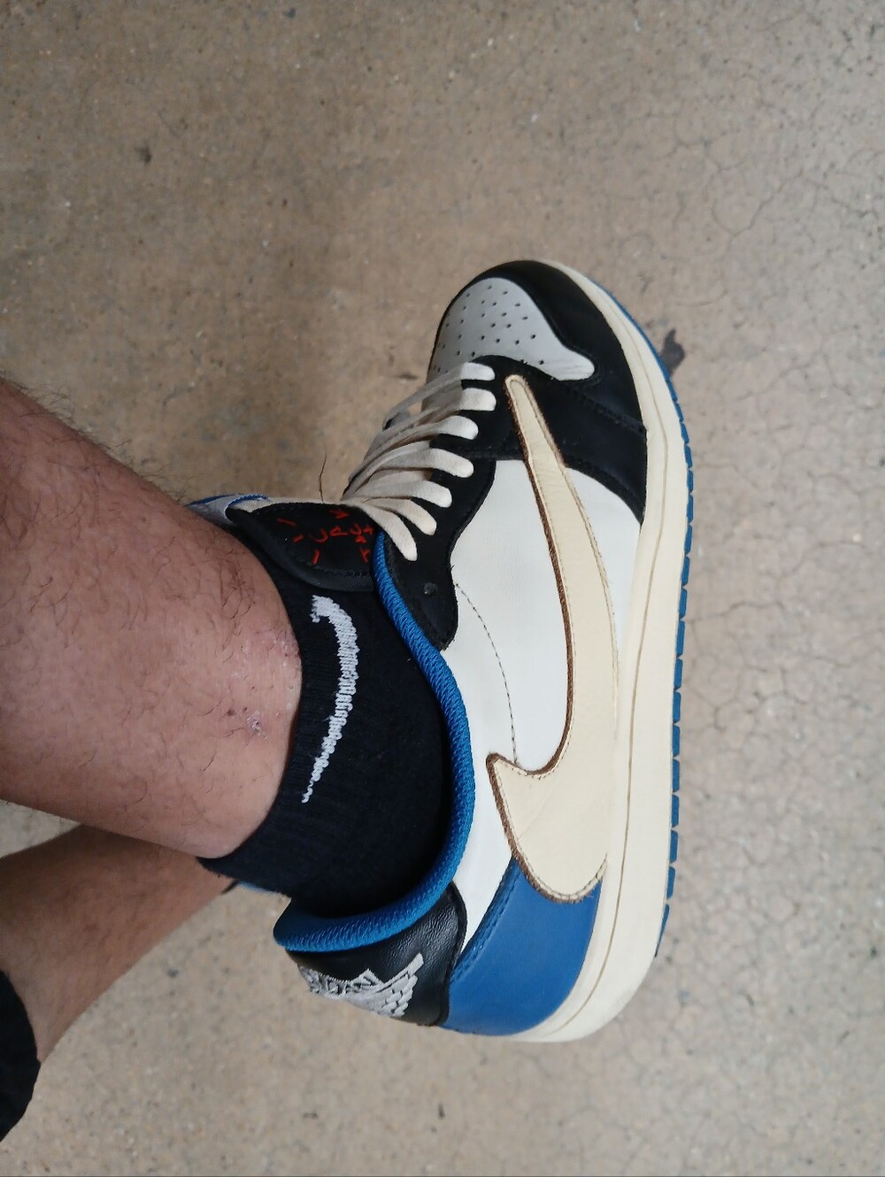Jordan 1 Retro Low SP OG Travis Scott Fragment 2021 Size 10 Men